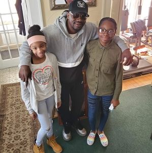 Meet your Posher, Bobby